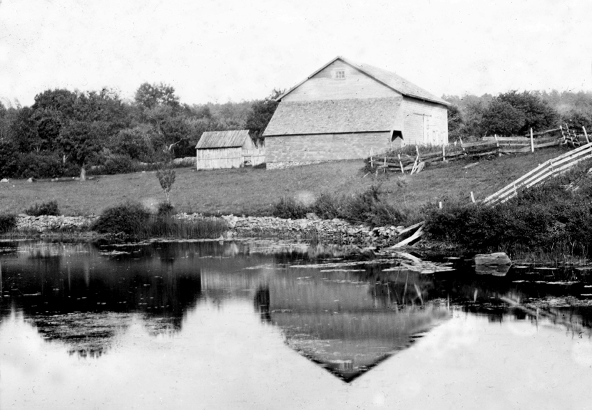 The barn 1900